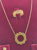 طقم ذهب عيار 18