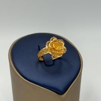 خاتم وردة ذهب عيار 21