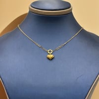 عقد قلب ذهب عيار 18