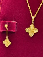 طقم وردة ذهب عيار 21