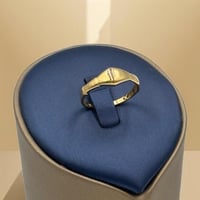 خاتم ذهب عيار 18