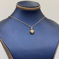 عقد قلب ذهب عيار 18