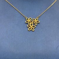 عقد ذهب عيار 21