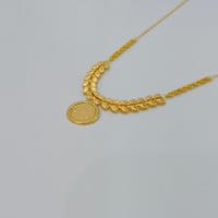 عقد جنيهات ذهب عيار 21