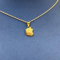 عقد ذهب عيار 18