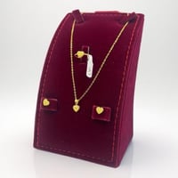 طقم تشانيل ذهب عيار 18