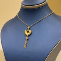 عقد قلب ذهب عيار 21