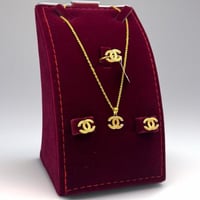 طقم ذهب عيار 18