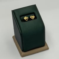 حلق قلب ذهب عيار 18