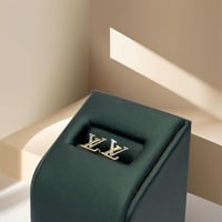 rحلق تصميم عالمي ذهب عيار 18