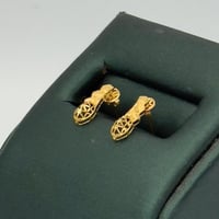 rحلق جناح الصقر ذهب عيار 21