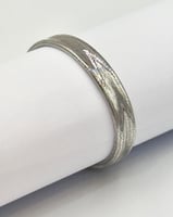 Bangle 18K - اسوارة عيار 18