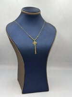 عقد ذهب عيار 21