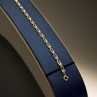 اسوارة ذهب عيار 18