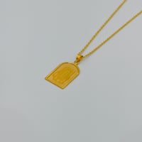 عقد ذهب عيار 21