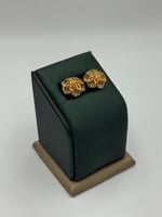 حلق وردة ذهب عيار 21