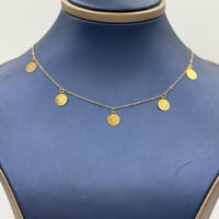 عقد جنيهات ذهب عيار 21