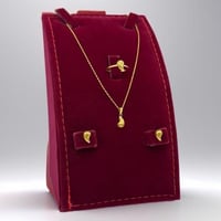 طقم بوتيغا ذهب عيار 18