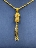 عقد ذهب عيار 21