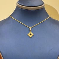 عقد تصميم عالمي ذهب عيار 21