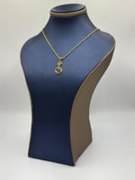 عقد ذهب عيار 21