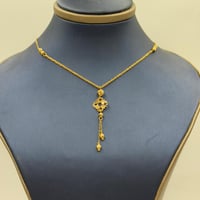 عقد ذهب عيار 21