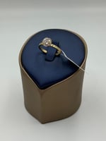 خاتم خطوبة فيرزاتشي ذهب عيار 18