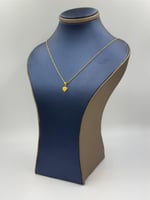 sعقد ذهب عيار 18