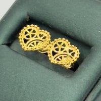 حلق قلب ذهب عيار 18