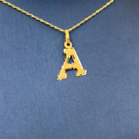 sعقد ذهب عيار 18