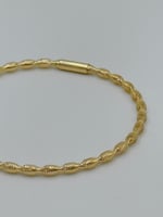 اسوارة ذهب عيار 18