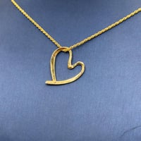 عقد قلب ذهب عيار 18