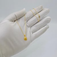 عقد ذهب عيار 18