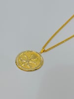 عقد شعار السعودية ذهب عيار 18