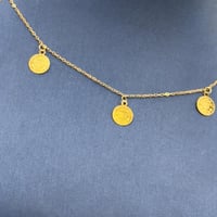 عقد جنيهات ذهب عيار 21