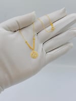 عقد ذهب عيار 21