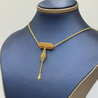 عقد ذهب عيار 21