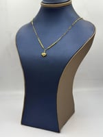 عقد قلب ذهب عيار 18