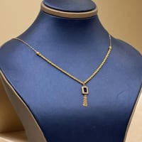 عقد ذهب عيار 21