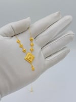 عقد ذهب عيار 21