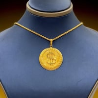 عقد ذهب عيار 21