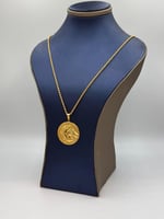 عقد ذهب عيار 21