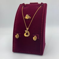 طقم ذهب عيار 21