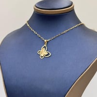 عقد فراشة ذهب عيار 18