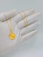 عقد وردة ذهب عيار 21