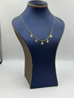 عقد ذهب عيار 21