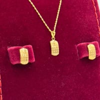 طقم ذهب عيار 18