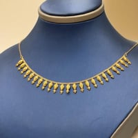 عقد ياسمينة ذهب عيار 21