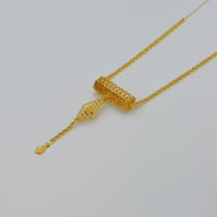 عقد ذهب عيار 21