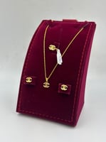 طقم ذهب عيار 18